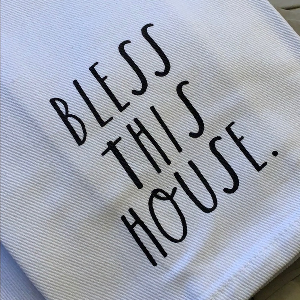 Set of 2 Rae Dunn Kitchen Towels - HP!π - Picture 3 of 5